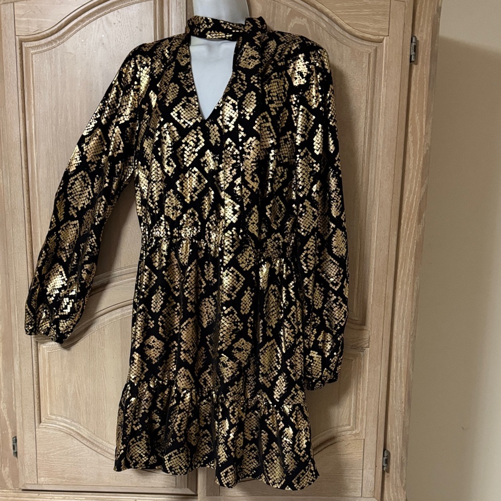 NEW Elegant dress Michael Kors Black with Gold Details